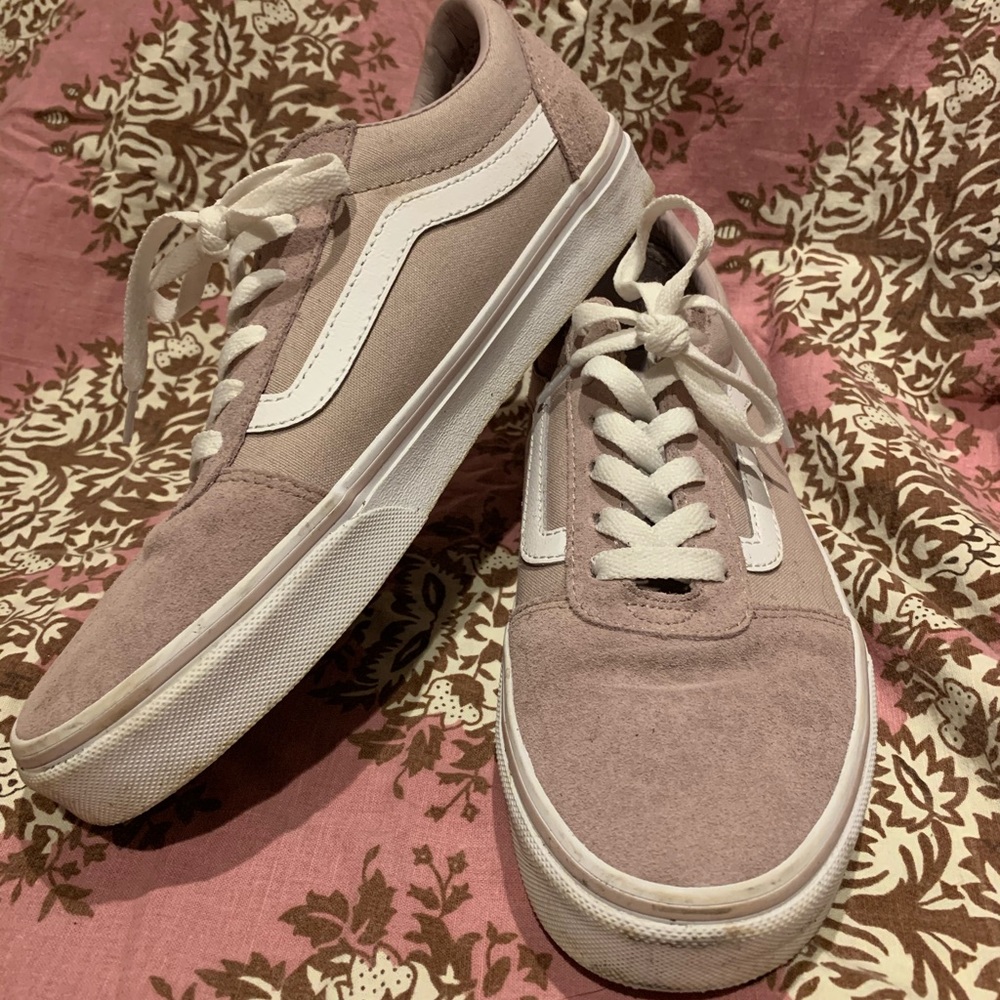 Vans in pink.
